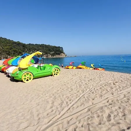 Вілла Canyelles Beach Vila With Swimming Pool *